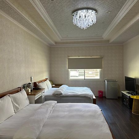 Niuge Minsu Homestay Yuli Ngoại thất bức ảnh